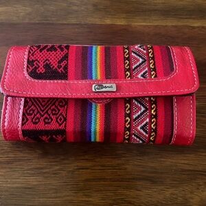 Handmade Artesanal  Peruvian Wallet Multicolor . New